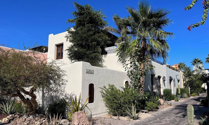 Nopolo House | Loreto, Baja, Mexico