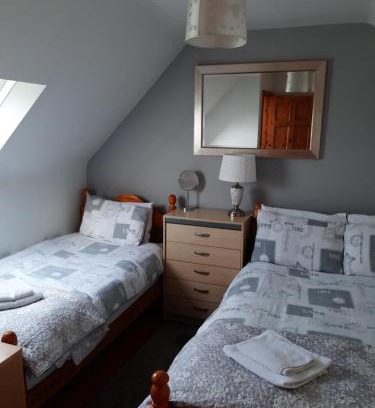 Miltown Malbay Apartment | Lorna's Apartment Self Catering Holiday Home