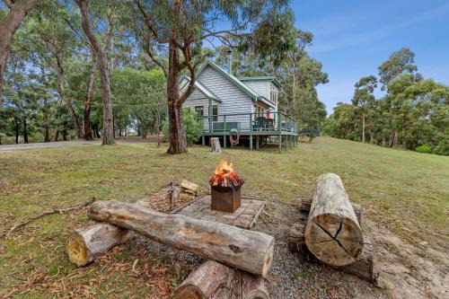 Lorne Cabin | Lorne Bush House Cottages & Eco Retreats