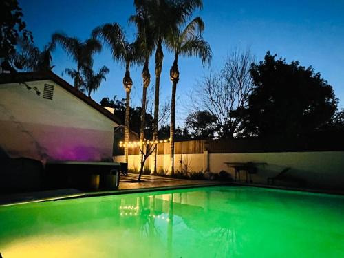 Woodland Hills Villa | Los Angeles Hideaway - Villa Costanso