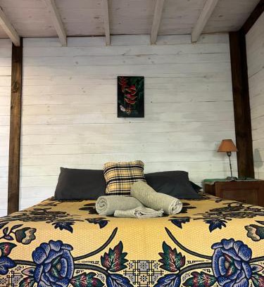 Zona Granja Cabin | Los Bananos - Tiny Wood Cabin