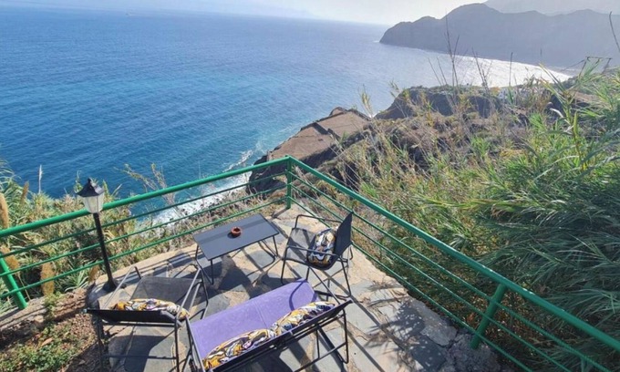 Agulo Cottage | Los Cerrajones: spectacular views from the cliff