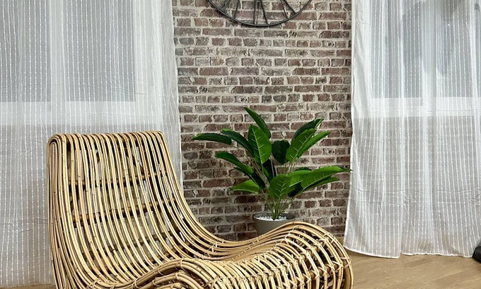 Sastago Apartment | Los Meandros