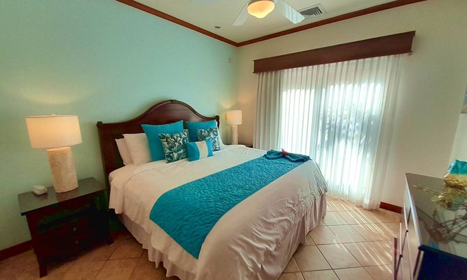 Herradura Condo | Los Sueños Spacious 1+1 Condo