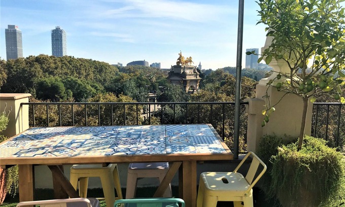Sant Marti Apartment | LOST GARDEN - Strategic location, Great park views