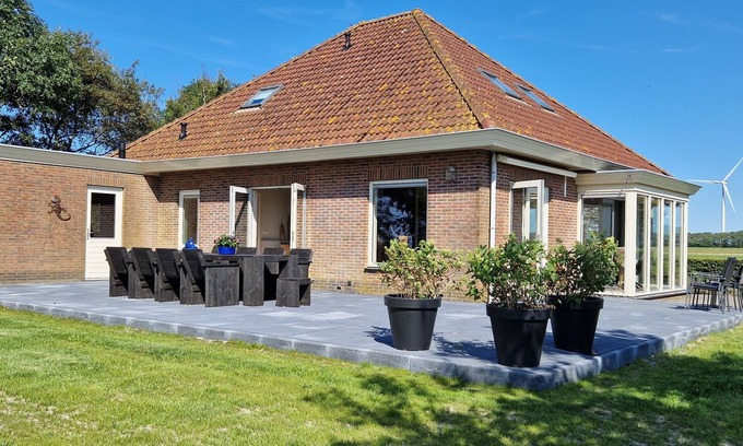 Anna Paulowna House | Lot 17 ! Vrijstaande Vakantiewoning in de Polder van Anna Paulowna. 8 Personen