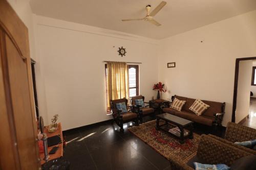 Manchanabele Villa | Lotus farm villa