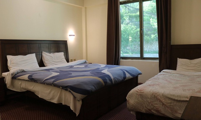 Mirpur House | Lotus Inn Guest House