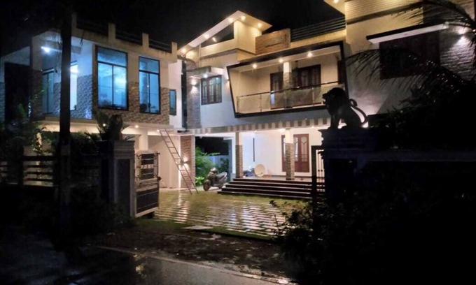 Cherthala House | LOTUS LAKE RETREAT - ROMANTIC HOME STAY IN BACKWATERS