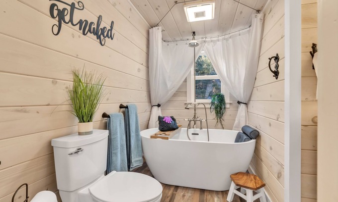 Acton Apartment | Lotus Spa, your home away from home