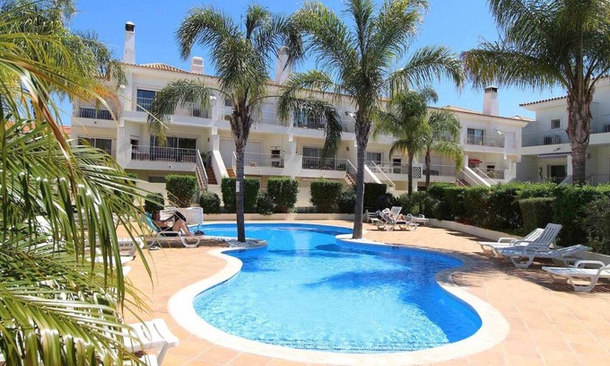 Boliqueime Ski Chalet | Lotus Villa 5 Bedroom semi-detached Villa with Swimming pool at Boliqueime - Algarve