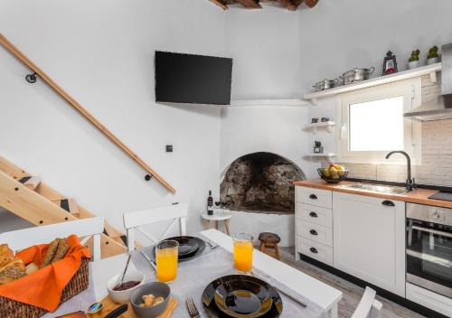 Salakos House | Lotza Traditional House Salakos
