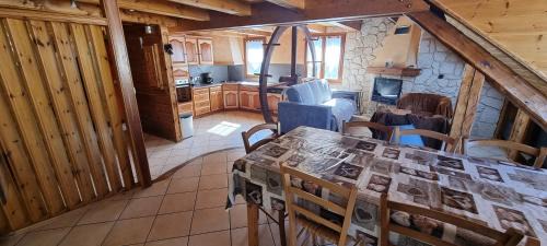 Ceillac Apartment | Lou Francese