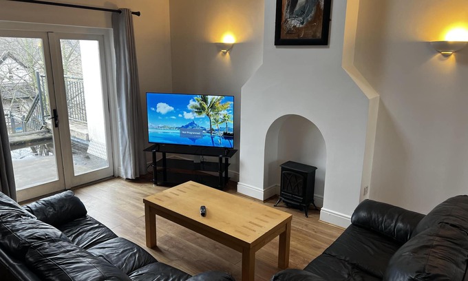 Mountshannon House | Lough Derg Holiday Home