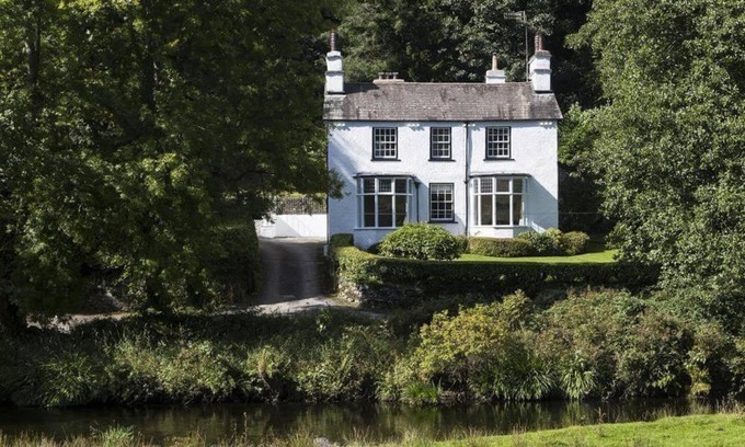 Ambleside House | Loughrigg Cottage