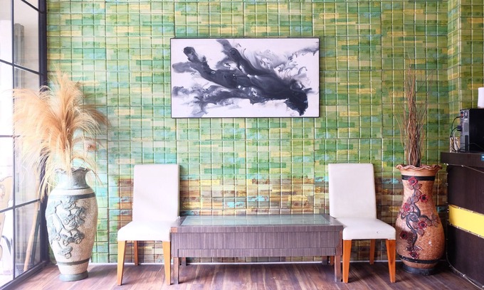 Medan Hotel | LOUISE HOTEL