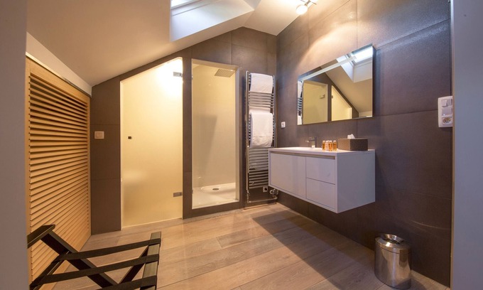 Postel Bed & Breakfast | Louise sur cour