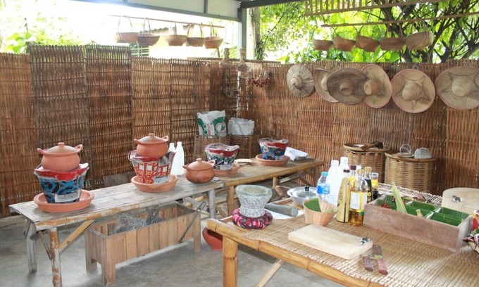 Hang Dong Other | Love Chiang Mai Cooking School Stay