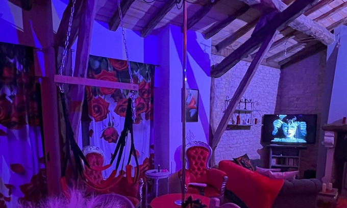 Lavaurette House | Love Homme Le Secret du Pigeonnier Jacuzzi and Hammam - Gorges de l'Aveyron