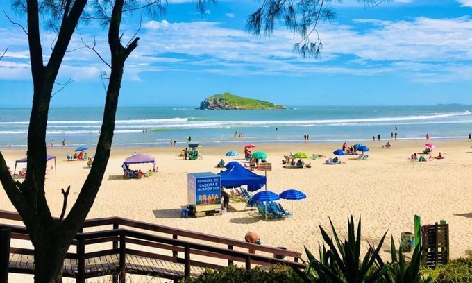 Aracatuba Ski Chalet | love hut