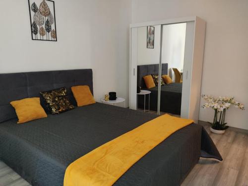 Hamor Apartment | Love Lair Apartman
