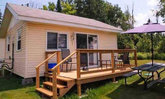 Magnetawan Cabin | Love of Lake Cecebe #7 - Maijac Resort & Marina