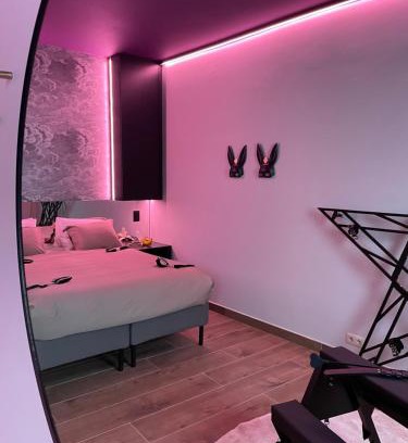 Hetchegass House | Love room - Intimate Escape