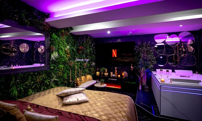 Saint-Mathieu Apartment | Love Room « La Nuit de Rêve »