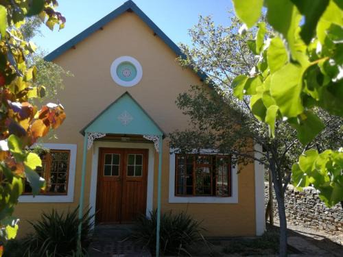 Fraserburg Apartment | Loveable Karoo Cottages