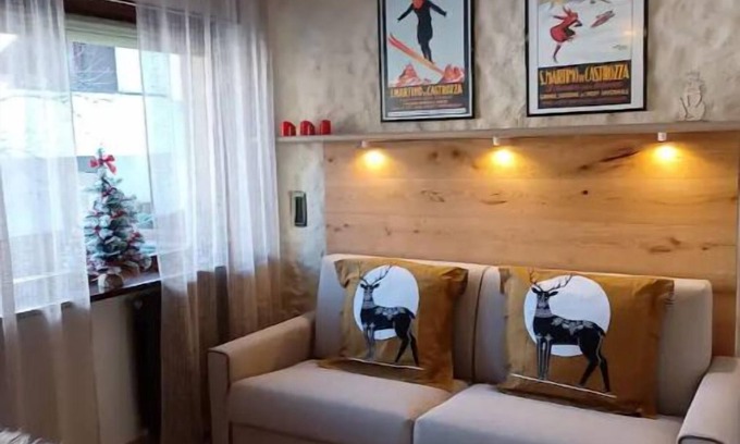 San Martino di Castrozza Apartment | Lovely studio apartment with mountain view