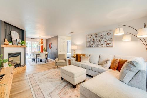 Loveland House | Loveland Retreat Near Dtwn with Outdoor Dining!