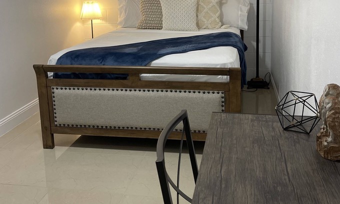 Orlando Apartment | Lovely 1 - amazing studio unit free parking