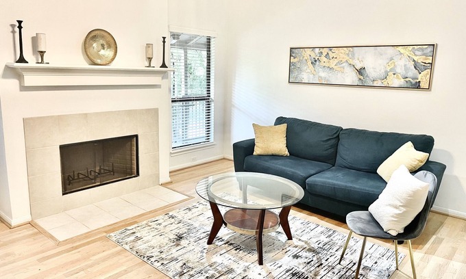 Houston Condo | Lovely 1-Bedroom Condo with Pool