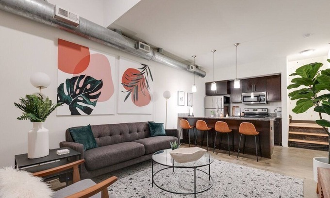 Jackson Ward Apartment | Lovely 1-Bedroom Loft with Free Parking and Wifi