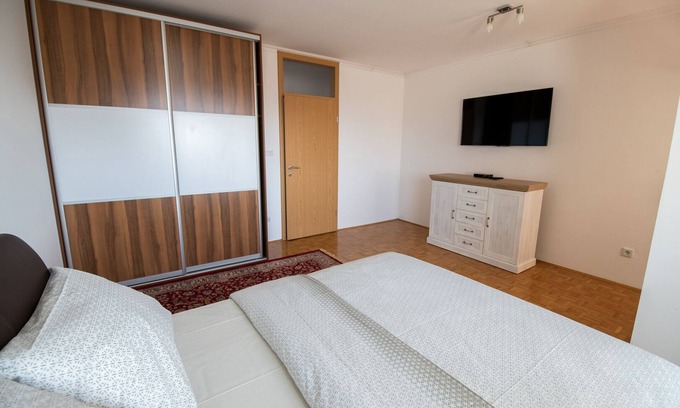 Sarajevo Canton Apartment | Lovely 1-Bedroom with a free parking - Julphar