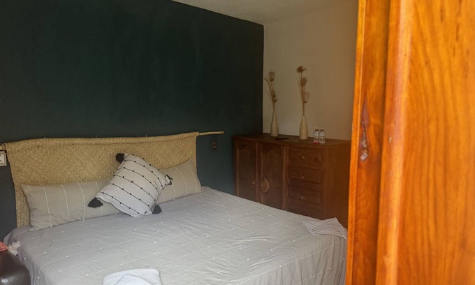 Oaxaca House | Lovely 12 bedroom house with views of the Oaxaca Mountains