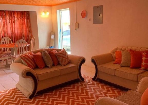 Gibbons Apartment | Lovely 1bedroom apartment with pool