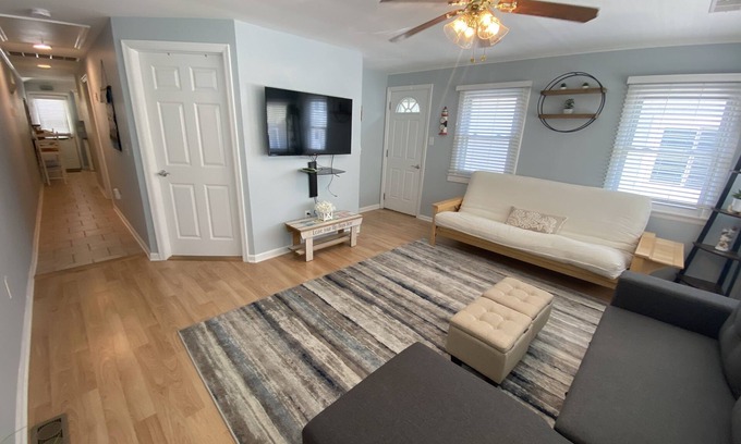 Manasquan Condo | Lovely 2 bdrm condo with private beach access nLooking for Winter/Full yr renter