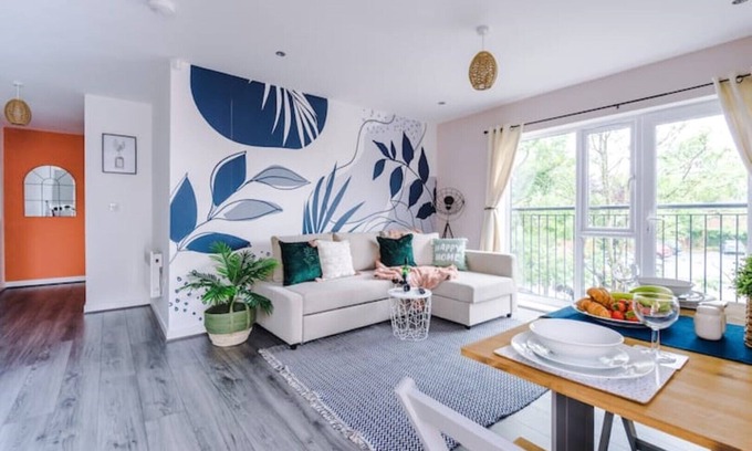 Formby Apartment | Lovely 2 Bed Apartment In Formby Village