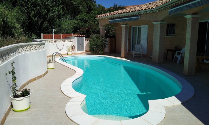Peret Villa | Lovely 2-Bed Villa in Peret