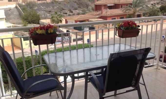 Los Geraeos Apartment | Lovely 2 bedroom Apartment fully equipped near to town centre and beaches