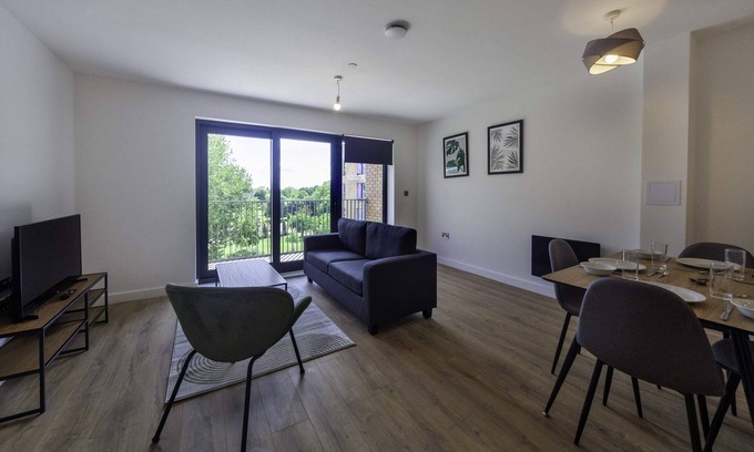 Willesborough Apartment | Lovely 2 Bedroom Apartment in Central Ashford