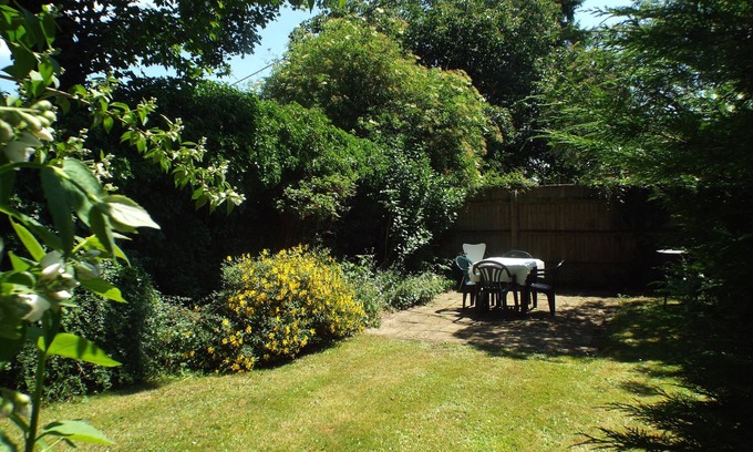 Turville Cottage | Lovely 2 bedroom cottage in pictoresque village, near Henley-on-Thames & Marlow