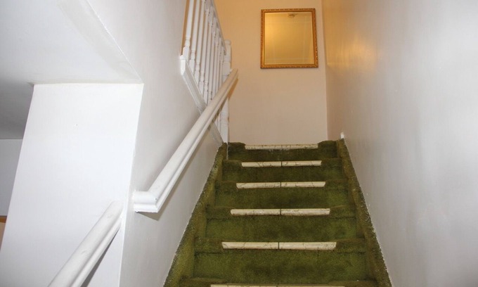 Canarsie House | Lovely 2 bedroom duplex home.