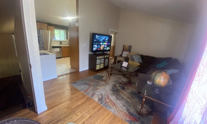 North Patchogue Apartment | Lovely 2 bedroom vacation apartment