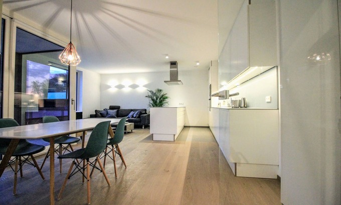 Neudorf-Weimershof Apartment | Lovely 2 Bedrooms Penthouse near Kirchberg & Lux City Center