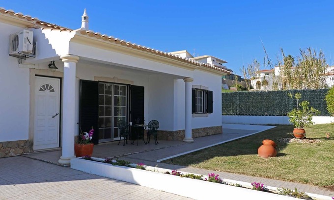 Castro Marim House | Lovely 3 bed 2 bath bungalow, private pool, 5 mins from Praia Verde 94153/AL