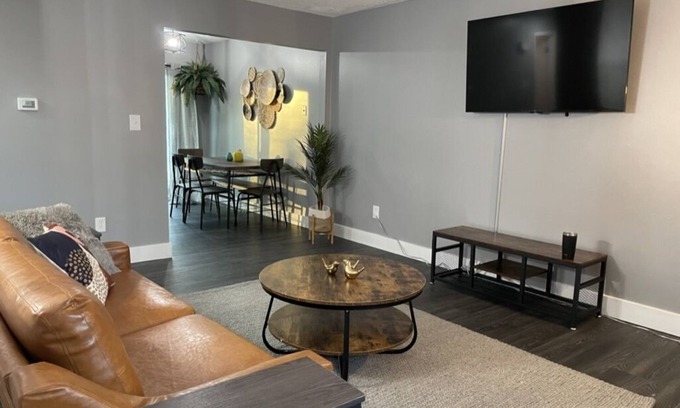 Grand Rapids Apartment | Lovely 3 Bedroom, Close to Everything!