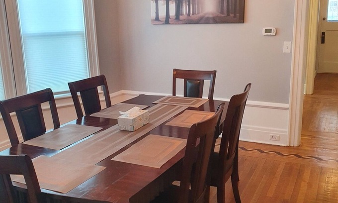 North Buffalo Apartment | Lovely 4 bedroom Apartment