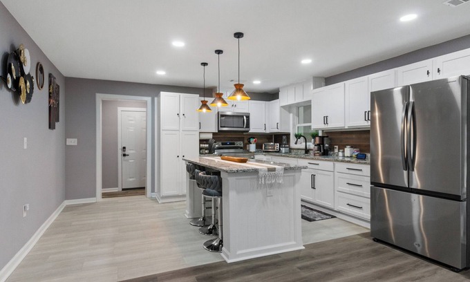 Tuscaloosa House | Lovely 4-Bedroom Home in T-Town